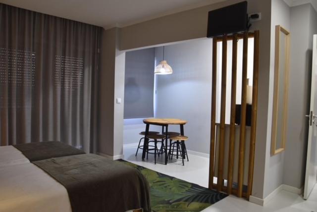 קוימברה Bus Station Suites & Studios מראה חיצוני תמונה